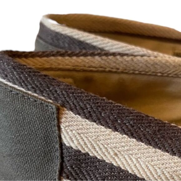 TOMS Womens Classic, Grey, stripe, Slip-Ons University shoes, size 8.5 - Picture 15 of 15